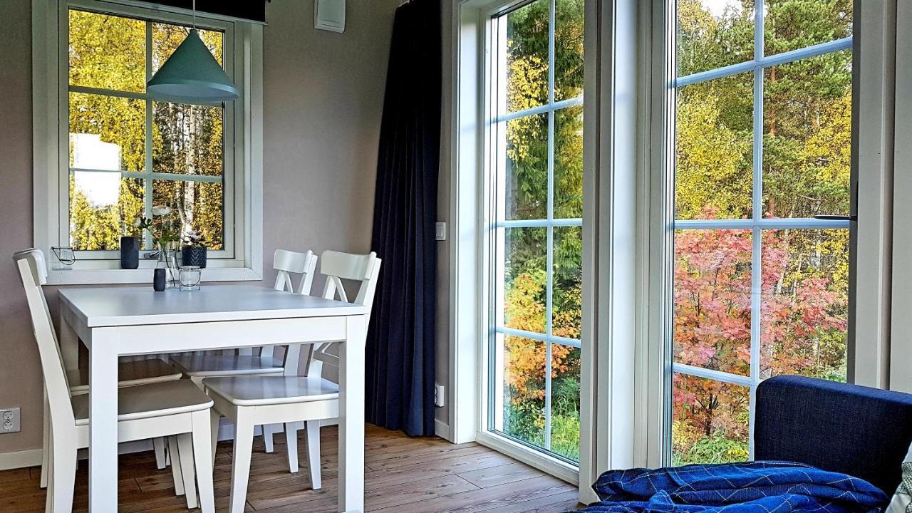 Nybyggd Stuga Intill Skogsbrynet - New Built Cottage Next To The Cowberry Forest Mora Exteriér fotografie